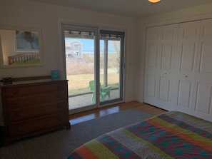5 bedrooms, iron/ironing board, Internet - Expansive 5BR Custom Home - Short Stroll to Mants Beach (2185) (Brewster)