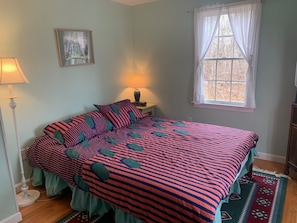 3 عدّة غرف نوم ومكواة/لوح كي وخدمة الإنترنت