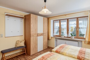 1 Schlafzimmer, Internetzugang, Bettwäsche