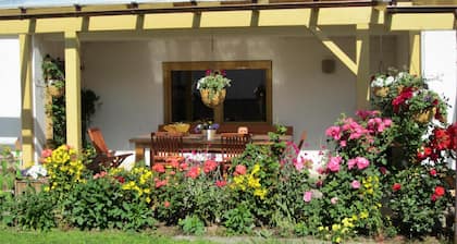 Holiday apartment Kirchberg i. Wald for 2 - 4 persons with 2 bedrooms - Twin house