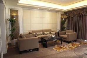 Room - Golden Phoenix Hotel Luohe (Luohe)