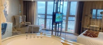 Golden Phoenix Hotel Luohe
