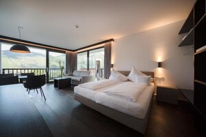 Apartamento, 1 habitación, balcón | Ropa de cama hipoalergénica, escritorio, sistema de insonorización