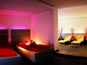 Sauna, steam room, massages