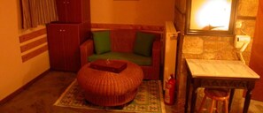 Chambre Double | Salle de séjour | Télévision à écran plat