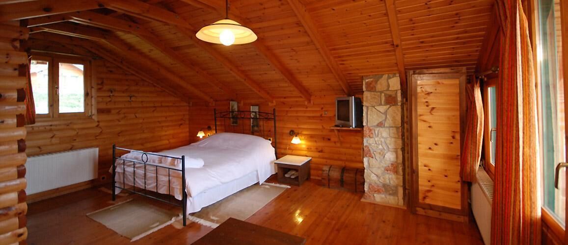 Standard Quadruple Room | Individually decorated, individually furnished, bed sheets