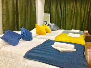 2 bedrooms, iron/ironing board, free WiFi, bed sheets