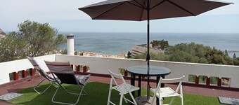 House with sea and castle views