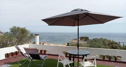 House with sea and castle views