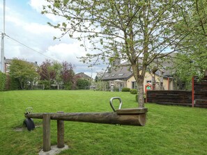 House | Garden - Luxury Home in Gouvy With Pool & Sauna (Gouvy)