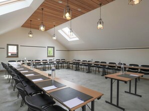 House | Meeting facility