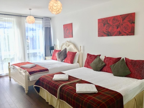 2 bedrooms, iron/ironing board, free WiFi, bed sheets