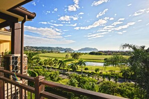Condo Premium, 2 phòng tắm, quang cảnh biển | Quang cảnh ban công