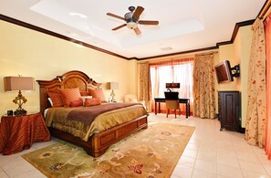Premium Condo, 2 Bathrooms, Ocean View