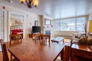 Condo (100-1_Lakeside_Village) | Living room | TV, fireplace, DVD player