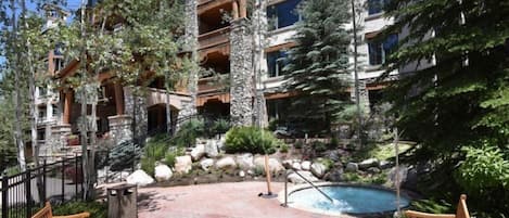 Condo (Beaver Creek Elkhorn 3 Bedroom) | Exterior