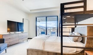 Condo (Vail Lion 3 Bed) | Exterior
