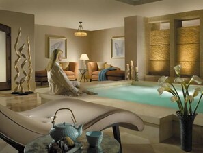 Condo (Vail Arrabelle 4 Bedroom) | Spa | Steam room - Platinum 4 Bedroom Vacation Rental in the Heart of Vail (Vail)