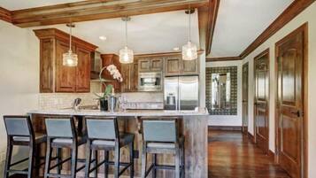 Condo (Vail Ritz Carlton 3 Bed) | Exterior