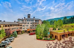 Exterior - 2 Bedroom Ski-in Ski-out Condo in Snowmass Village (Snowmass Village)