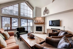 Lägenhet (Beaver Creek St James 4Bedroom) | Exteriör