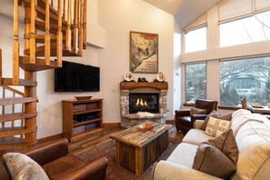 Condo (Beaver Creek Elkhorn 4 Bedroom) | Exterior