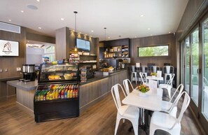 Quarto (Aspen Gant Silver 3) | Fachada