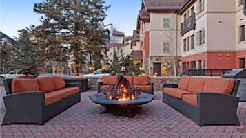 Condo (Vail Lion Square QQ Lodge) | Exterior