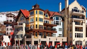 Condo (Vail Arrabelle 2 Bedroom) | Exterior