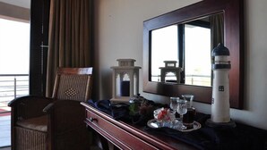 Luxury Room | Room amenity - Zeezicht Guest House (Gansbaai)