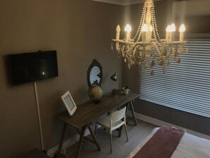 舒适套房, 1 间卧室 | 客房服务设施