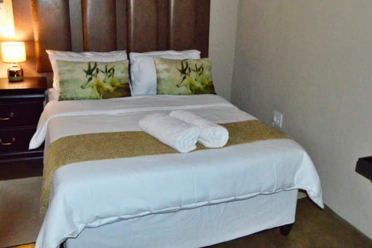 Basic Double Room | Bathroom