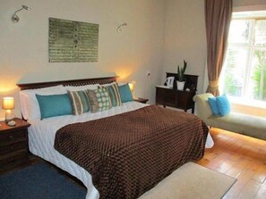 Free WiFi, bed sheets - 6th & 9th Melville Guest House (Johannesburg)