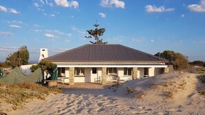 Unclassified image, 3 of 22, button - Wamakersvlei Beach Farm (Bergrivier)