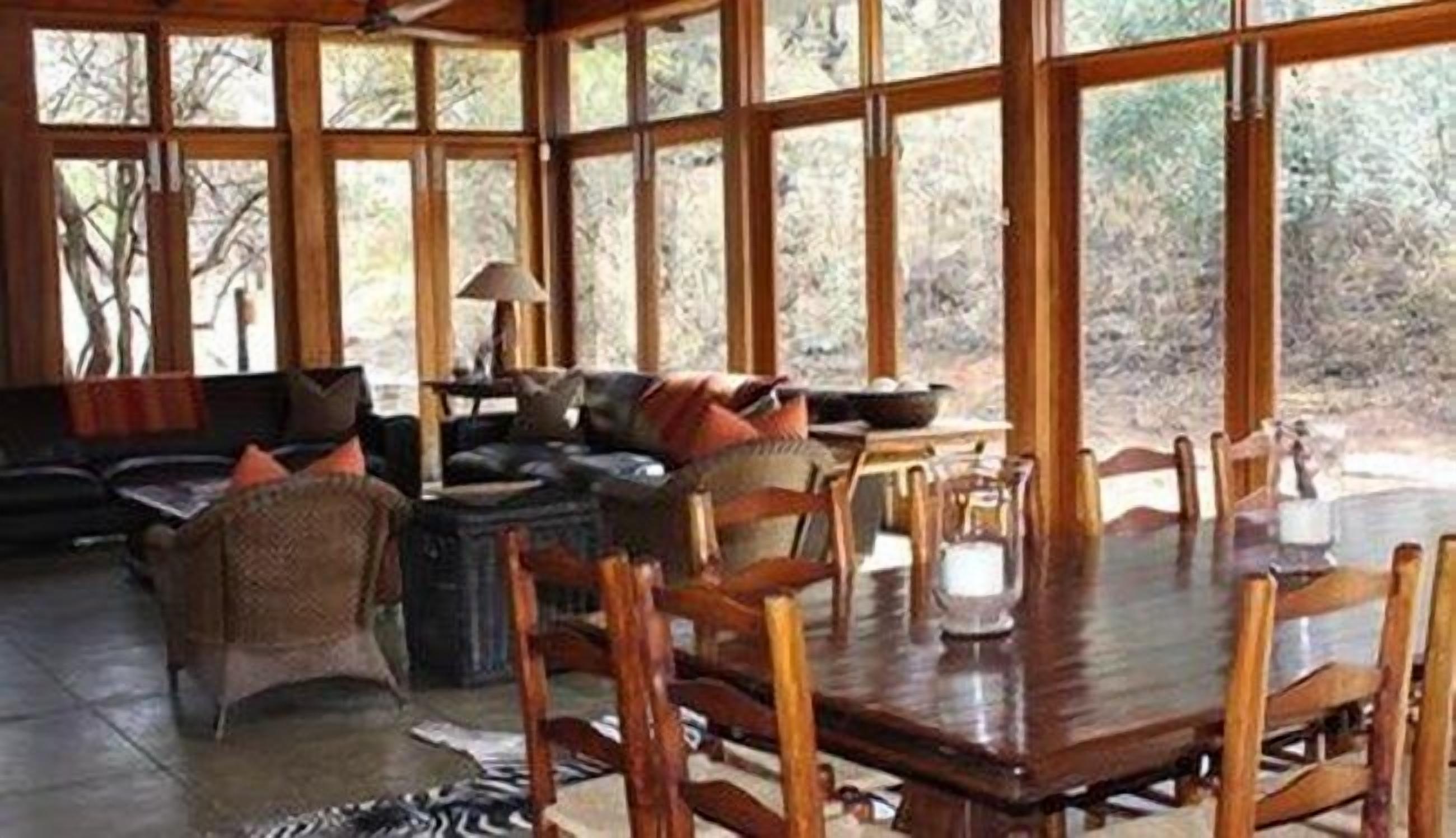 Luxury Cottage, Multiple Bedrooms | Living room | TV