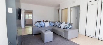 16 St Johns Apartment