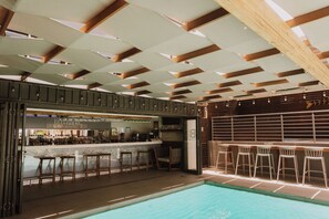 Outdoor pool - North Star Micro Hotel (Umhlanga)