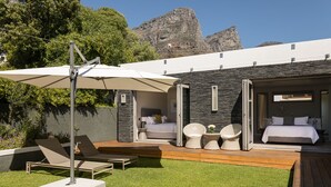 Garden - Element House Bakoven (Cape Town)