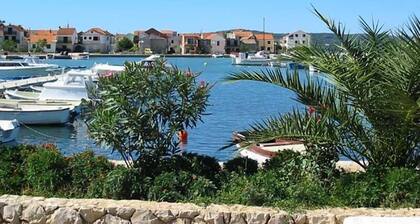 Holiday apartment Bibinje for 1 - 5 persons with 2 bedrooms - Holiday apartment in one or multi-fami