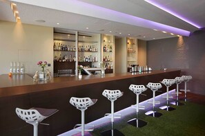 Bar (en el alojamiento)