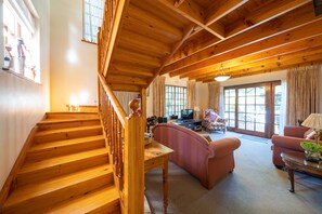 Family Cottage, 2 Bedrooms | Interior - Plotsklaps Self Catering Cottage (Cape Town)