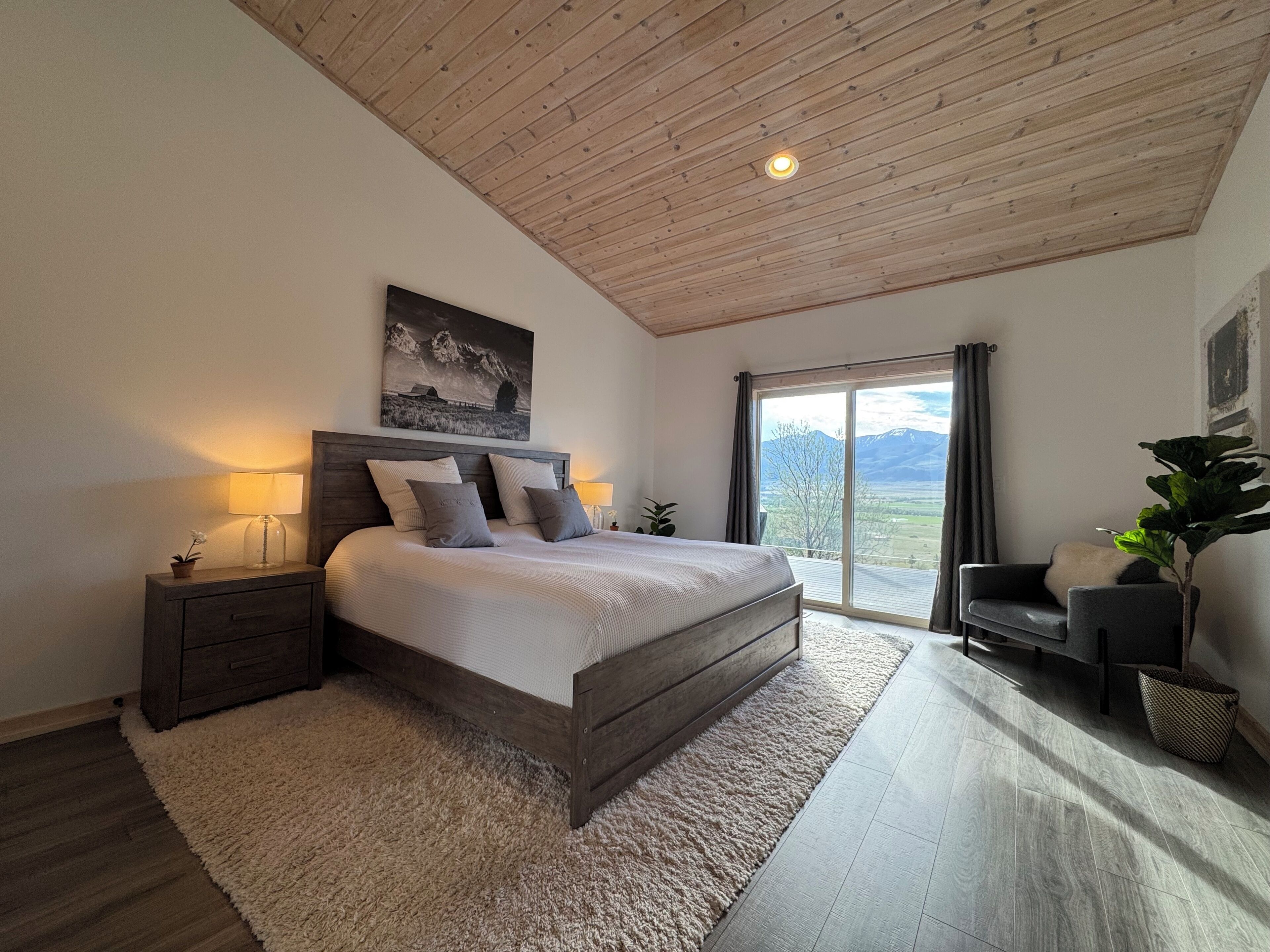 4 chambres, bureau, fer et planche à repasser, Wi-Fi gratuit