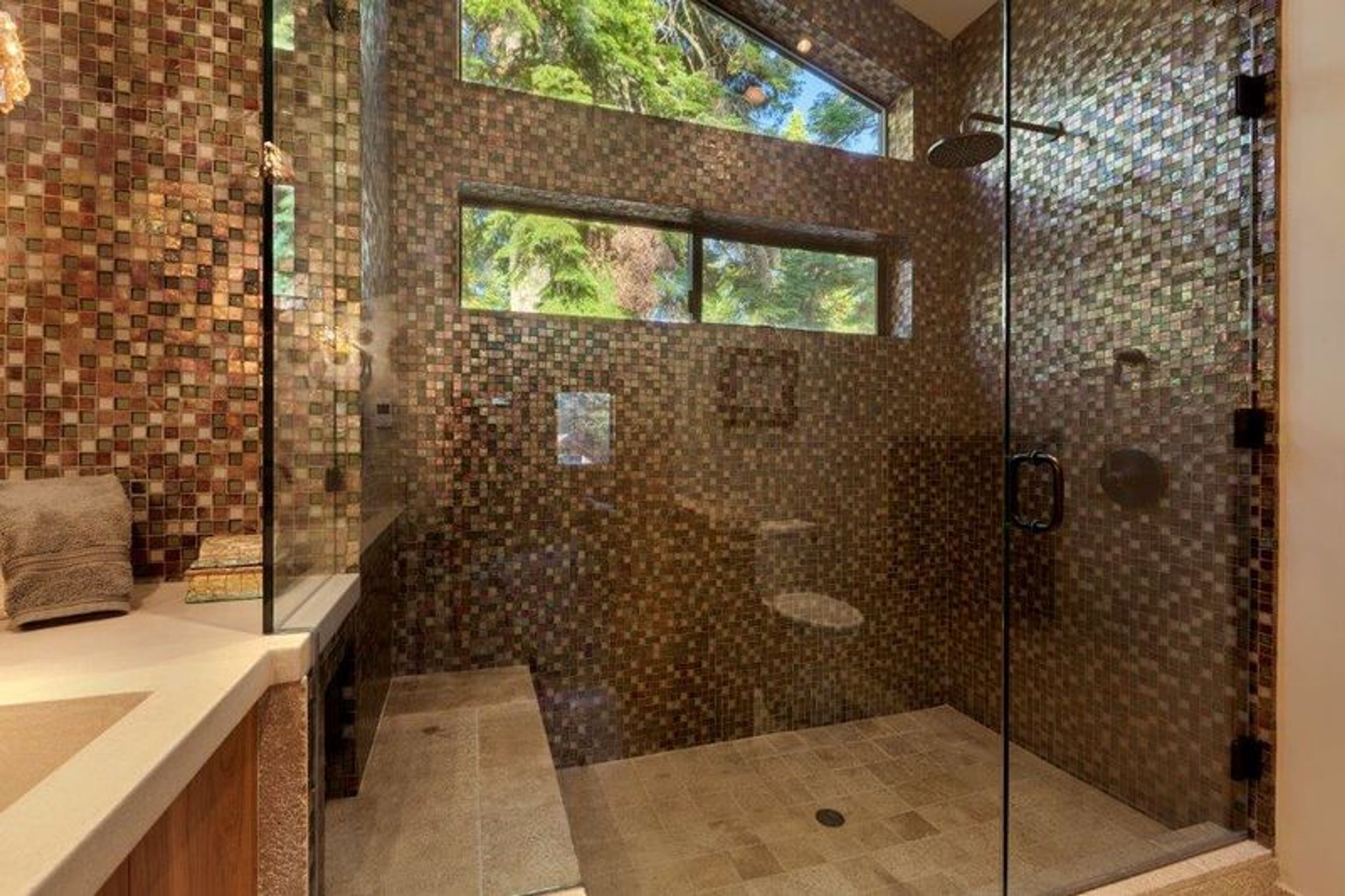 House, 4 Bedrooms | Bathroom | Towels