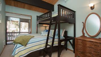 2 bedrooms, individually decorated, individually furnished