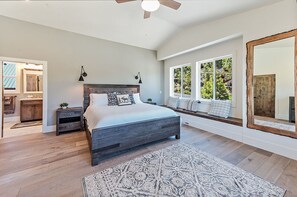 Casa, 4 habitaciones | 4 habitaciones, decoración personalizada y muebles diferentes 