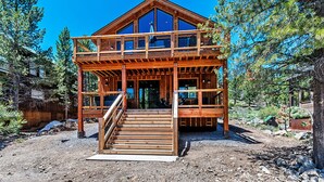 House, 4 Bedrooms | Exterior - Dreams and Streams by Tahoe Mountain Properties (Truckee)