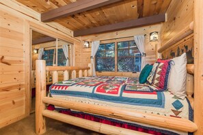 Huis, 4 slaapkamers | 4 slaapkamers, individueel gedecoreerd, individueel gemeubileerd