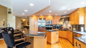Casa, 4 habitaciones | Cocina privada