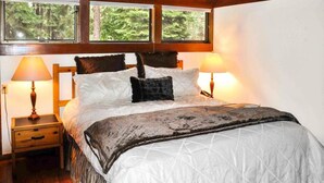 Condo, 3 Bedrooms