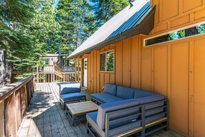 Bungalow, 4 Bedrooms | Exterior